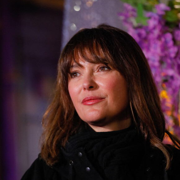 Sandrine Quétier (co-animatrice de l'événement) - Illuminations de Noël du Comité du Faubourg Saint-Honoré à Paris, France, le 18 novembre 2021. © Christophe Clovis / Bestimage