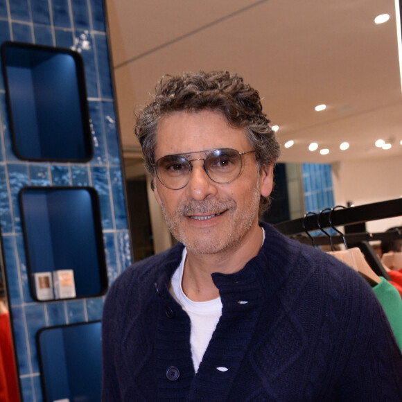 Pascal Elbé lors de l'inauguration de la boutique flagship "Kujten" (marque française spécialisée dans le cachemire), située avenue Victor Hugo à Paris, le 27 novembre 2019. © Rachid Bellak/Bestimage 