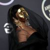 Cardi B méconnaissable sur tapis rouge : elle fait le show aux American Music Awards