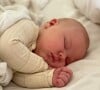 James Van Der Beek annonce la naissance de son 6e enfant, Jeremiah Van Der Beek, le 22 novembre 2021 sur Instagram.