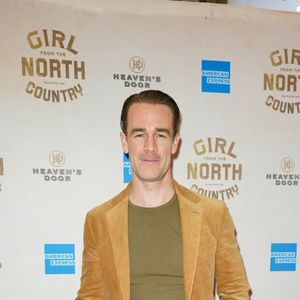 James Van Der Beek - Les célébrités assistent à la générale de la comédie musicale "Girl From The North Country" au théâtre Belasco à New York, le 5 mars 2020. 