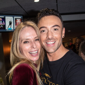 Maxime Dereymez et Tonya Kinzinger après le spectacle "EntreNous By D'Pendanse" au Dôme de Paris - Palais des Sports, à Paris. Le 7 mars 2020. © Cyril Moreau/Bestimage