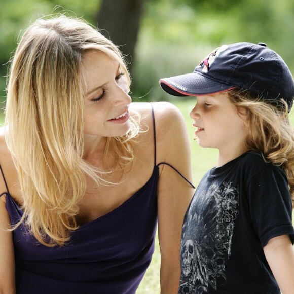 Tonya Kinzinger rend hommage à son fils Sacha, pour son anniversaire, sur Instagram. Le 25 mai 2021.