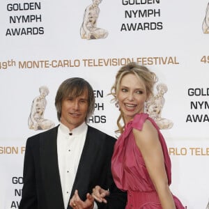 Bernard Lignon et sa femme Tonya Kinzinger lors de la cérémonie de clôture du 49e Festival de Télévision de Monte-Carlo, le 11 juin 2009.