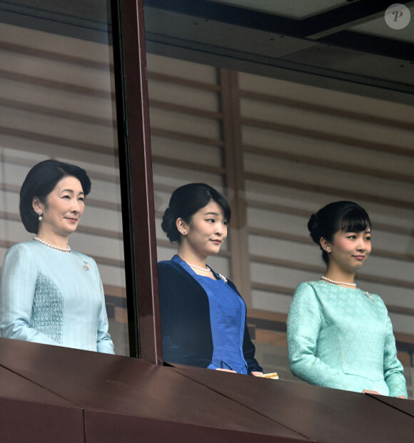 Le prince du Japon Akishino, la princesse du Japon Kiko, la princesse du Japon Mako et la princesse du Japon Kako - La famille impériale nippone lors des voeux du Nouvel An au Palais impérial de Tokyo, Japon, le 2 janvier 2020.