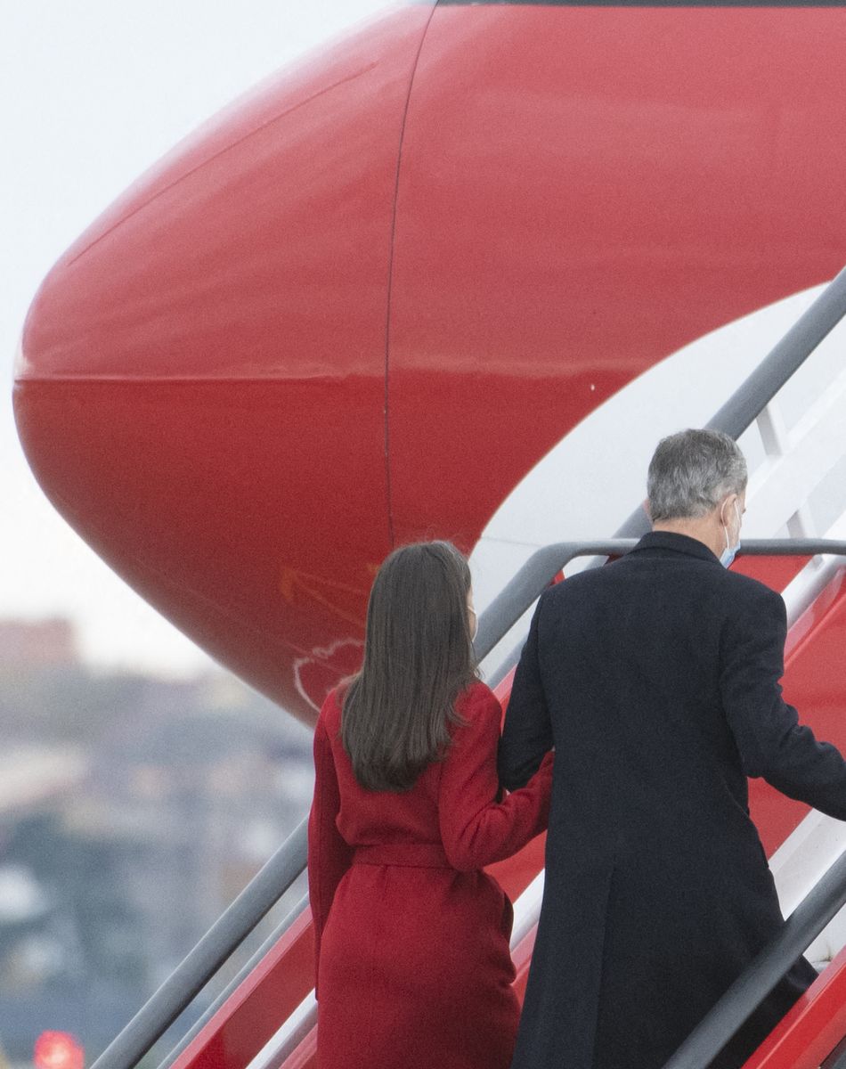 Le roi Felipe VI et la reine Letizia d'Espagne, s'apprêtent à partir en visite d'Etat en Suède, sur l'invitation du roi de Suède, pour souligner et renforcer les relations bilatérales entre les deux pays. Madrid. Le 23 novembre 2021.