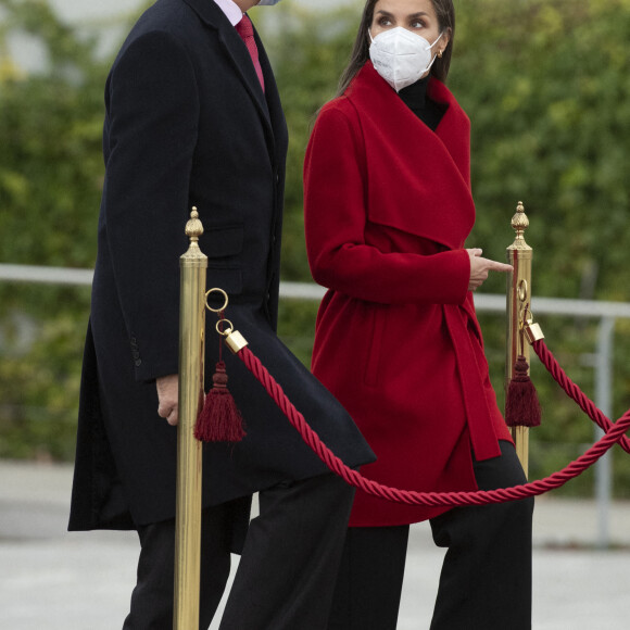 Le roi Felipe VI et la reine Letizia d'Espagne, s'apprêtent à partir en visite d'Etat en Suède, sur l'invitation du roi de Suède, pour souligner et renforcer les relations bilatérales entre les deux pays. Madrid. Le 23 novembre 2021.