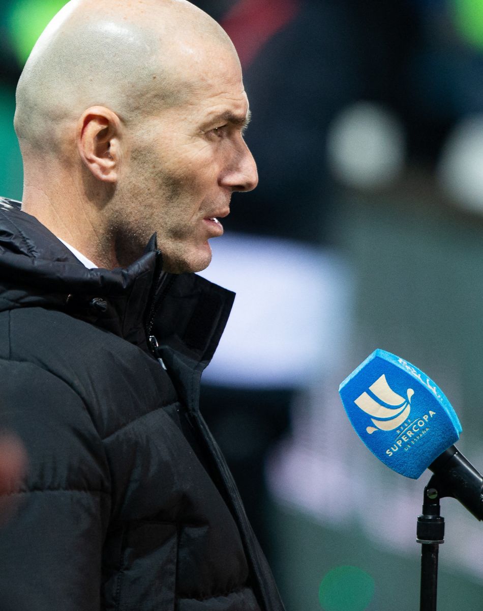 Zinedine Zidane, entraineur du Real Madrid lors de la deuxième demi-finale de la SuperCup espagnole entre l'Athletic Club Bilbao et le Real Madrid Club de Futbol au stade La Rosaleda le 14 janvier 2021 à Malaga, en Espagne.