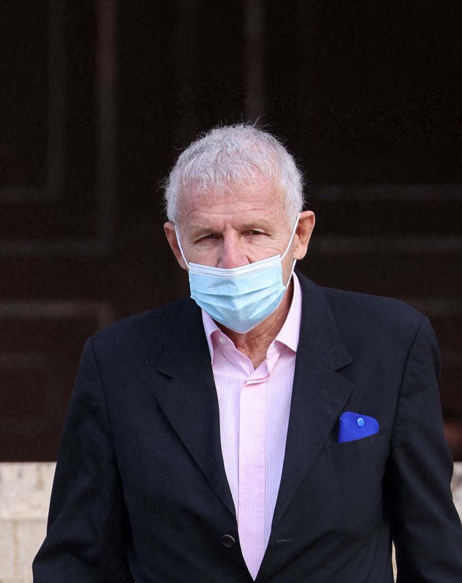 Patrick Poivre d'Arvor (PPDA) - Sorties de la messe anniversaire à la mémoire de Pierre Cardin en l'église de La Madeleine à Paris. Le 29 janvier 2021