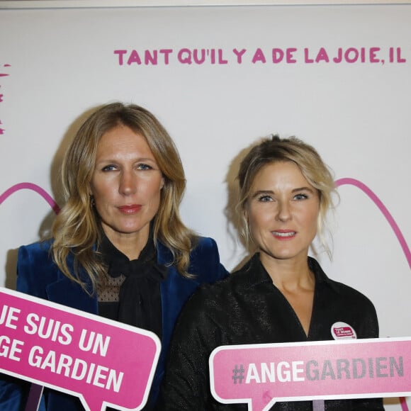 Exclusif - Agathe Lecaron, Stéphanie Renouvin - Photocall - Enregistrement de l'émission "Tout le monde chante contre le cancer" au Palais des Sports à Paris, qui sera diffusée le 3 janvier 2019 sur W9. Le 11 décembre 2018 Ce spectacle unique enregistré au Dôme de Paris lancera l'opération annuelle " 100 noëls dans 100 hôpitaux ". Le but de cette opération : offrir le plus beau des Noëls aux enfants malades et leur famille dans 100 hôpitaux et Maisons de Parents en France. © M.Ausset Lacroix-D.Guignebourg / Bestimage 