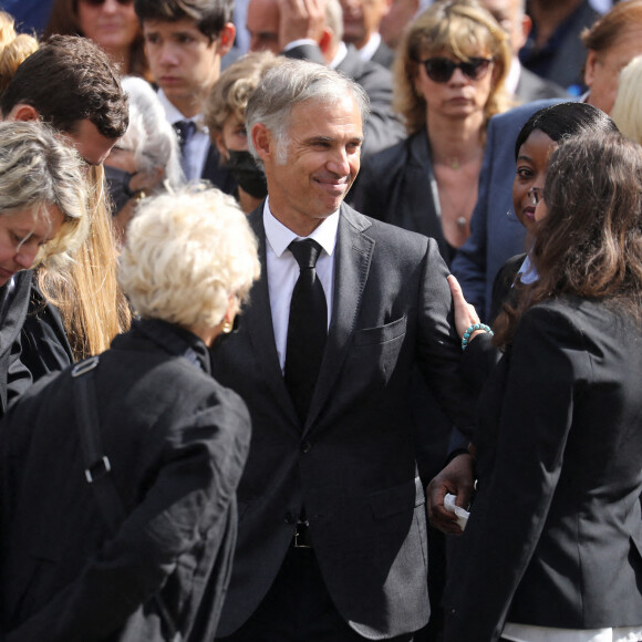 Luana, Paul Belmondo - Sorties - Obsèques de Jean-Paul Belmondo en l'église Saint-Germain-des-Prés, à Paris le 10 septembre 2021. © Dominique Jacovides / Bestimage 