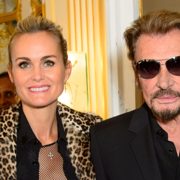 Johnny Hallyday et sa femme Laeticia - Remise de décoration de Commandeur de l'Ordre des Arts et des Lettres à Harvey Keitel au ministère de la culture à Paris. Le 13 octobre 2015 