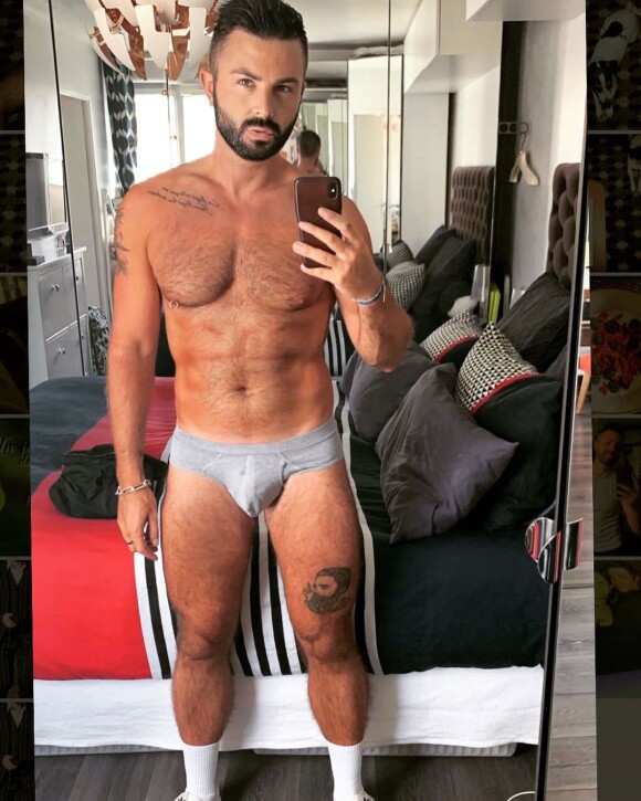 Benjamin Godard, premier candidat gay de "Qui veut épouser mon fils ?", divin sur Instagram.