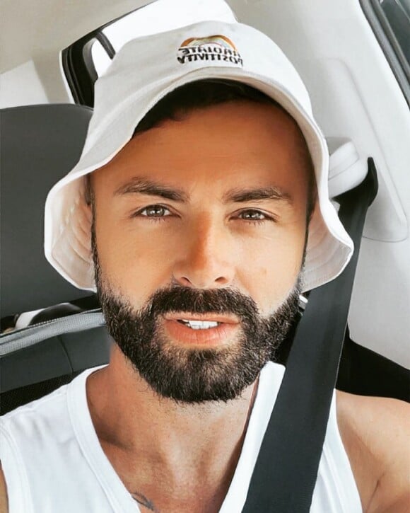 Benjamin Godard, premier candidat gay de "Qui veut épouser mon fils ?", divin sur Instagram.