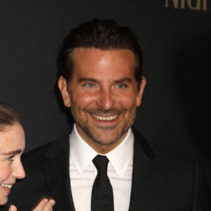 Rooney Mara et Bradley Cooper - Première du film "Nightmare Alley" au Alice Tully Hall à New York. Le 1er décembre 2021 © Nancy Kaszerman / Zuma Press / Bestimage