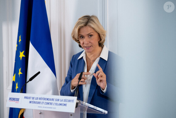 Valérie Pécresse, présidente de la région Ile-de-France, dans son quartier général le 29 novembre 2021