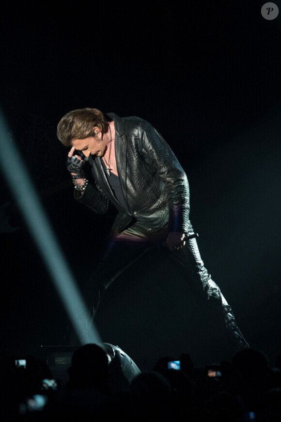 Exclusif - Premier concert de la tournee "Born Rocker Tour" de Johnny Hallyday au POPB de Bercy a Paris. Le 14 juin 2013