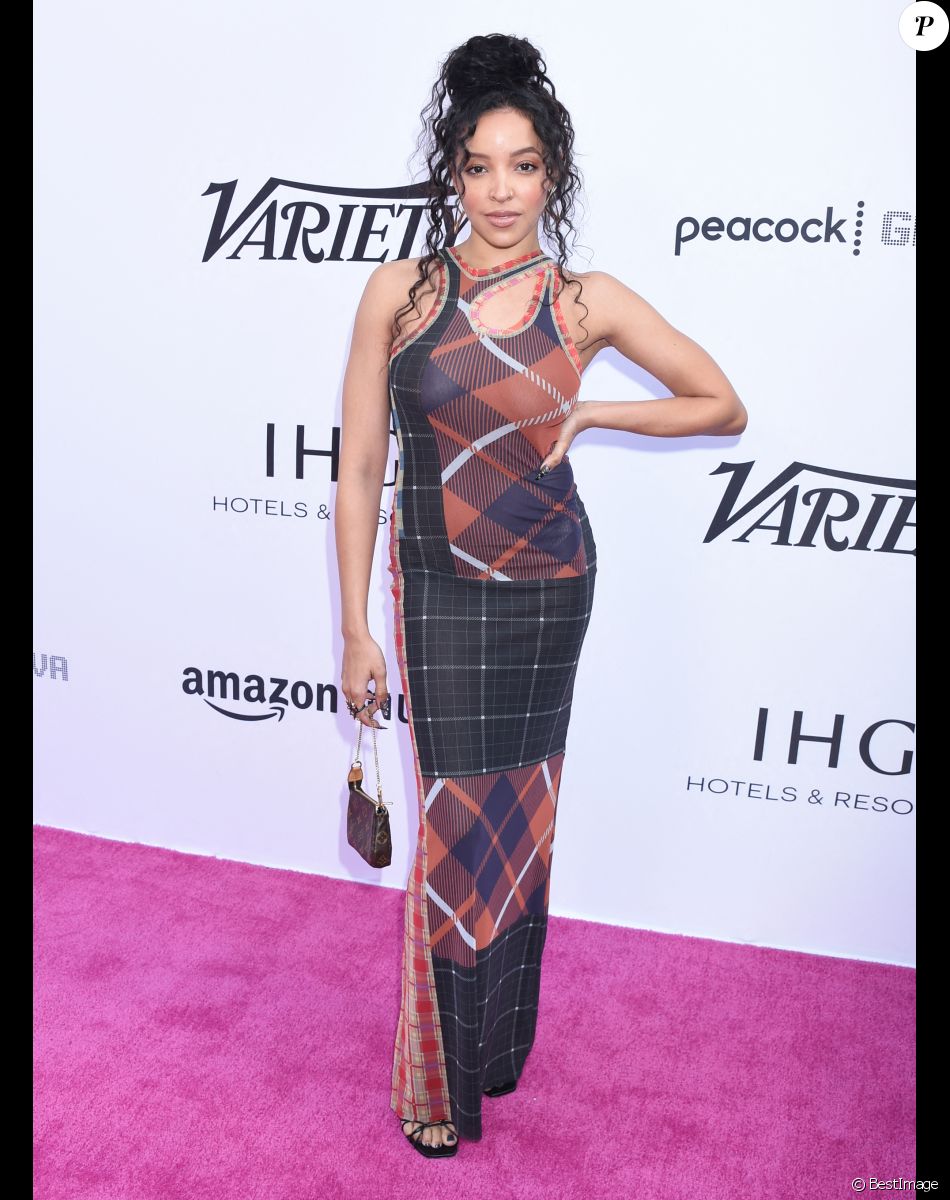 Tinashe au photocall de la soirée Variety 2021 Music Hitmakers Brunch à Los Angeles le 4 décembre 2021.