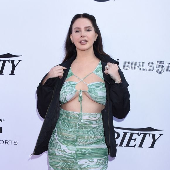 Lana Del Rey au photocall de la soirée Variety 2021 Music Hitmakers Brunch à Los Angeles