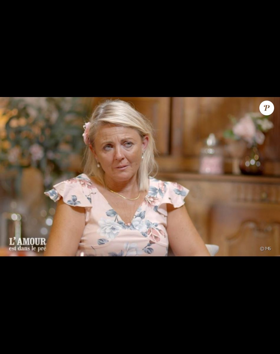 Nathalie lors du bilan de "L'amour est dans le pré 2021", le 29 novembre, su M6