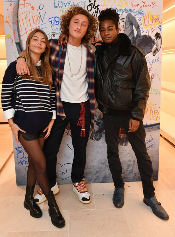 Exclusif - Stella Belmondo, Joalukas Noah et Loïc Bilong lors de la présentation de la collection capsule "Poetry in Motion", une nouvelle ligne jeune "surfeur", à la boutique Lanvin à Paris. © Veeren / Bestimage