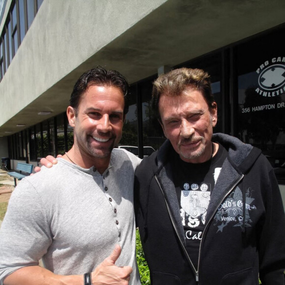 Exclusif - Johnny Hallyday, Mike Ryan, coach sportif à la salle Gold Gym (Los Angeles) - Photos de la collection personnelle de Johnny Hallyday données par Laeticia Hallyday