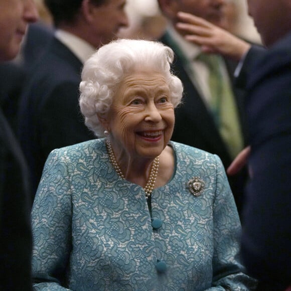 La reine Elisabeth II d'Angleterre et Boris Johnson (Premier ministre du Royaume-Uni) - Réception du "Global Investment Conference" au château de Windsor, le 19 octobre 2021.