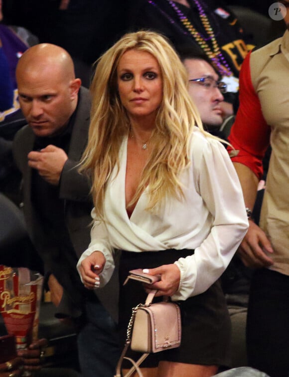 Britney Spears au match des Lakers à Los Angeles, le 29 novembre 2017. © Prensa Internacional via Zuma/Bestimage