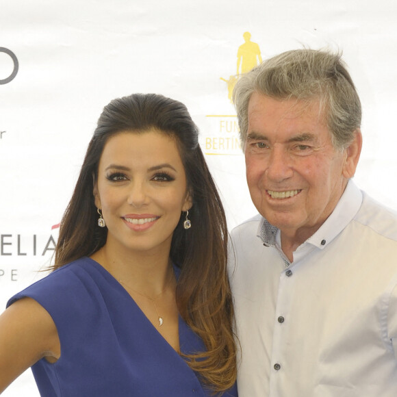 Eva Longoria et Manolo Santana - People au tournoi de golf de charité "Global Gift" à Marbella