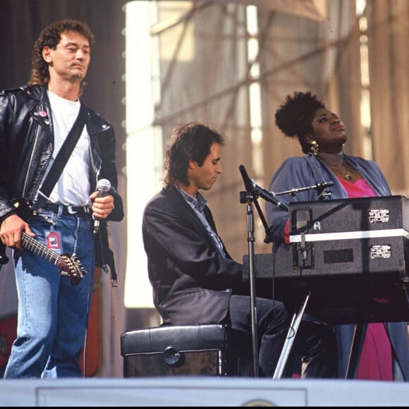 ARCHIVES DU CHANTEUR JEAN JACQUES GOLDMAN AVEC MICHAEL JONES ET CAROL FREDERICKS  