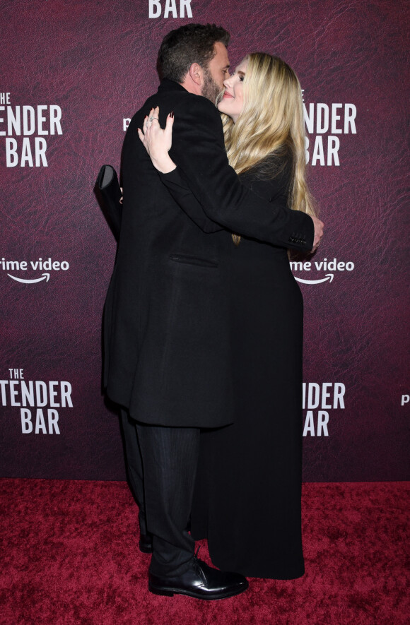 Ben Affleck et Lily Rabe assistent à l'avant-première du film "The Tender Bar" au TCL Chinese Theatre. Los Angeles, le 12 décembre 2021.