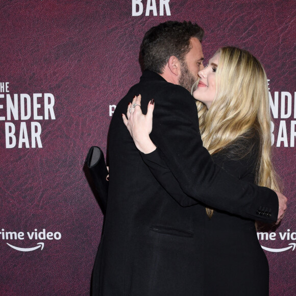 Ben Affleck et Lily Rabe assistent à l'avant-première du film "The Tender Bar" au TCL Chinese Theatre. Los Angeles, le 12 décembre 2021.