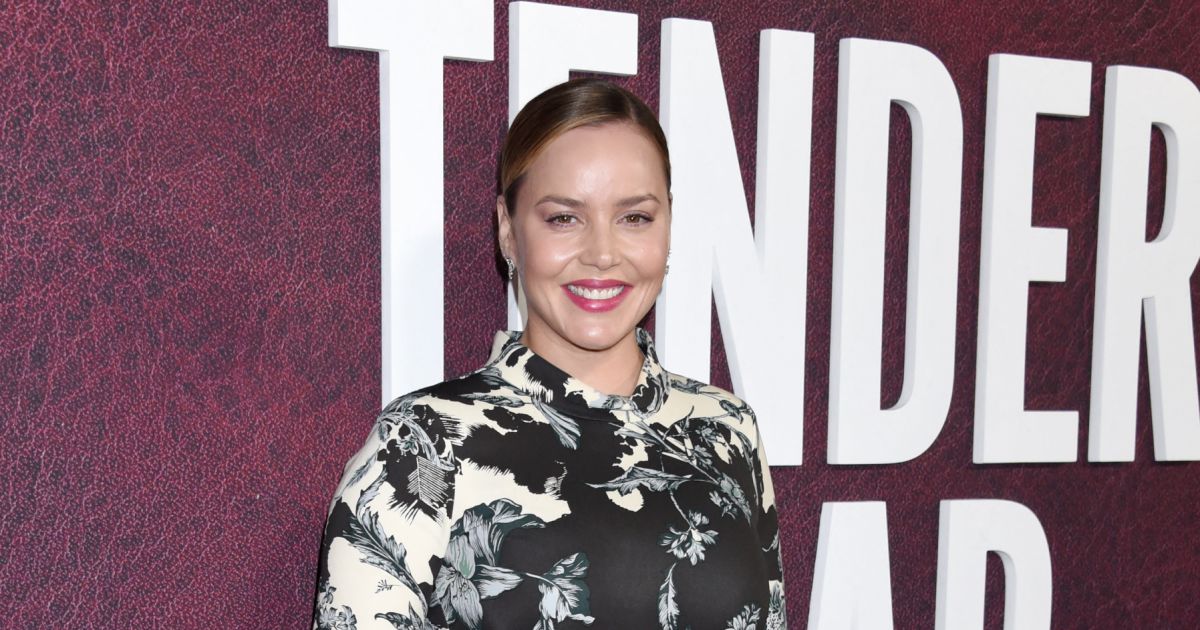 Abbie Cornish assiste à l'avant-première du film The Tender Bar au TCL