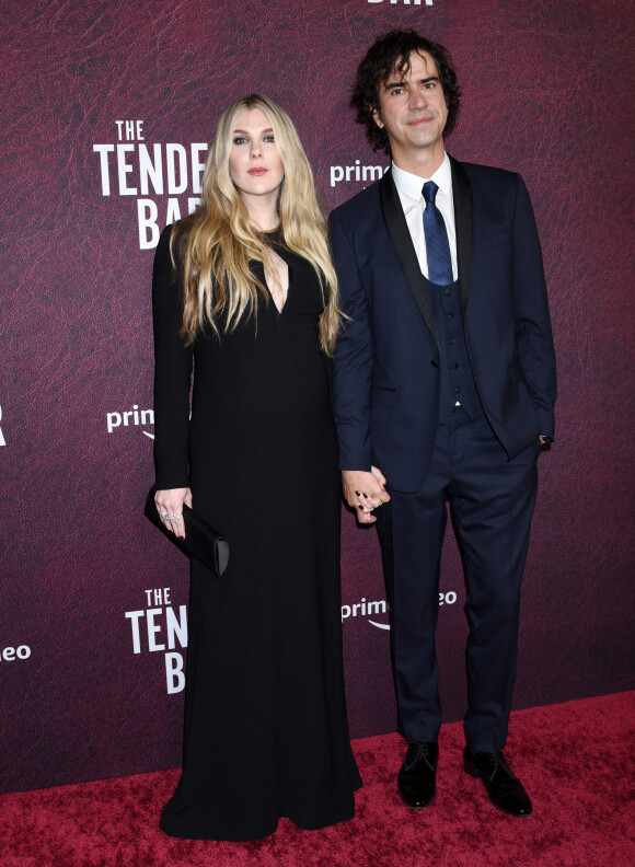 Lily Rabe et Hamish Linklater assistent à l'avant-première du film "The Tender Bar" au TCL Chinese Theatre. Los Angeles, le 12 décembre 2021.