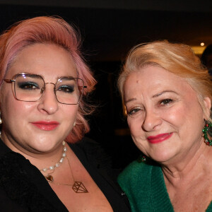 Marilou Berry et sa mère Josiane Balasko - Avant-première du film "Mes très chers enfants" au cinéma UGC Bercy à Paris, le 13 décembre 2021. © Veeren / Bestimage