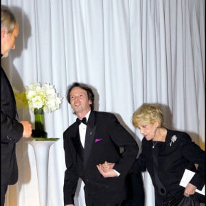 Jeanne Moreau et Bruno Finck au Pris Grand Siècle Laurent Perrier à Paris, 2008.