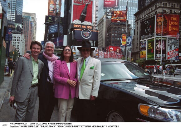 André Chapelle, Bruno Finck, Jean-Claude Brialy et Nana Mouskouri à New York en 2002.
