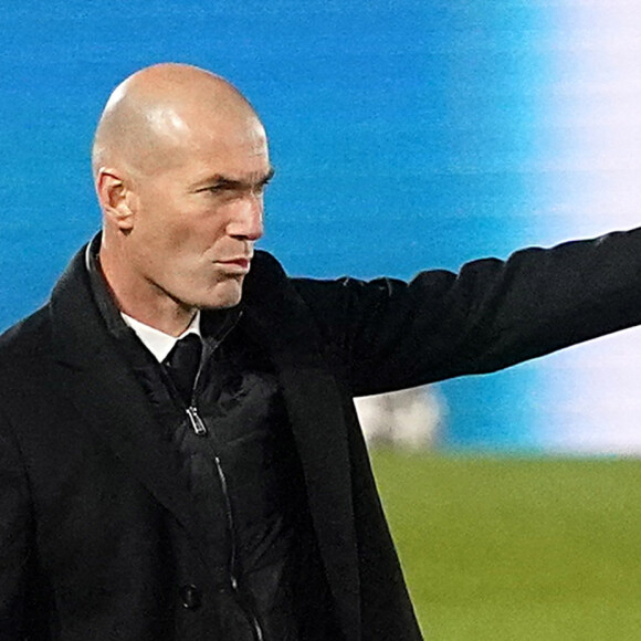 Zinedine Zidane - Le Real Madrid a battu l'Atalanta (3 - 1) en match de Ligue des Champions et Karim Benzema marque son 70ème but de la compétition, le 16 mars 2021. © Alterphotos / Panoramic / Bestimage