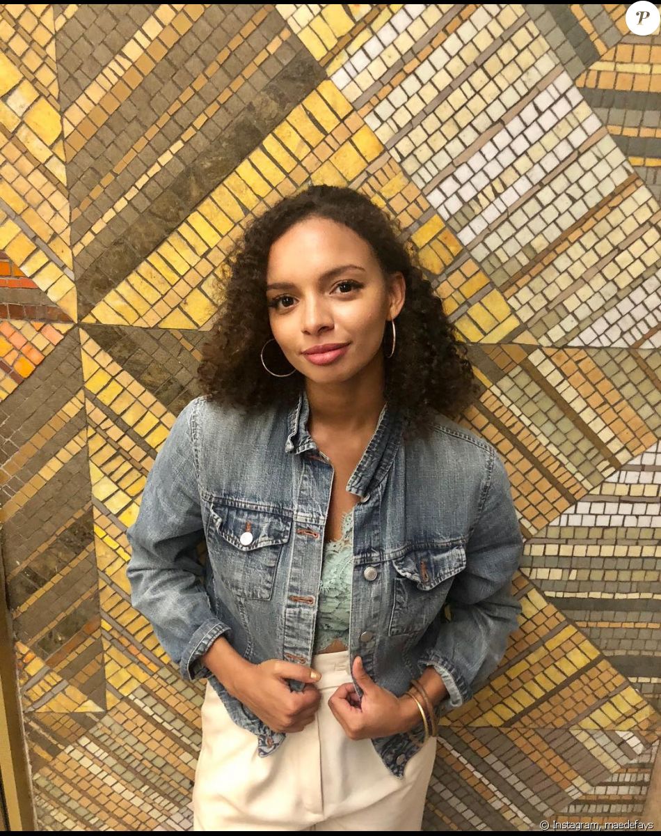 Maë Defays sur Instagram.