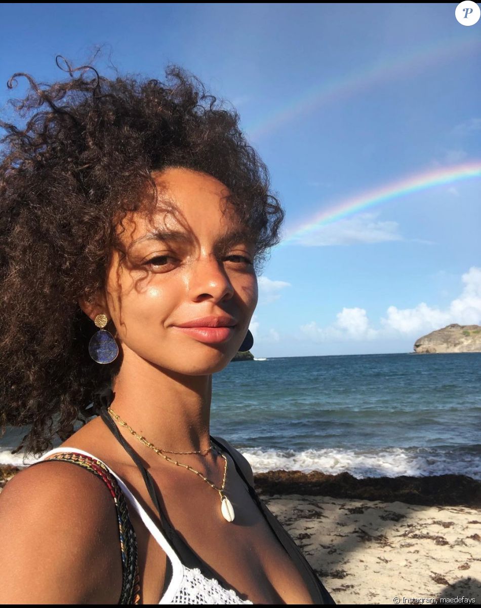 Maë Defays sur Instagram.