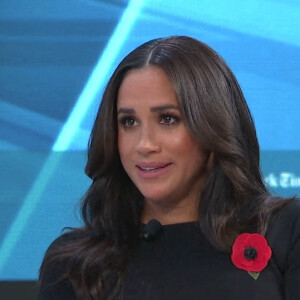 Meghan Markle sur le plateau de l'émission "Minding the Gap" à Los Angeles, le 9 novembre 2021.