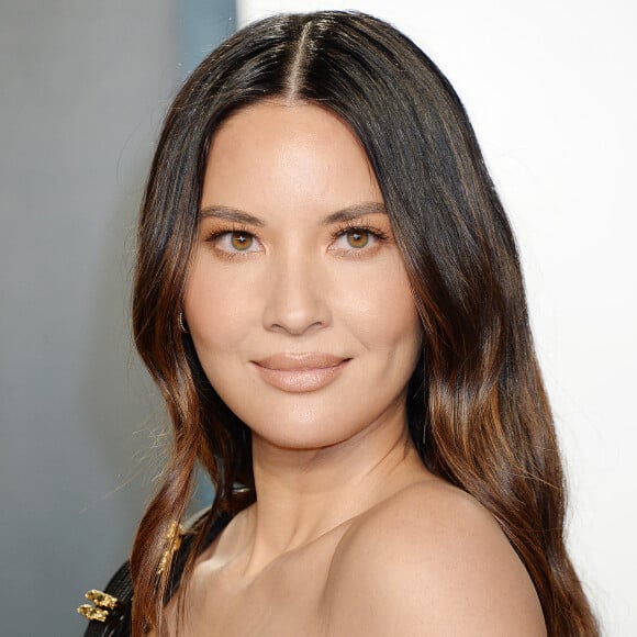 Olivia Munn - People à la soirée "Vanity Fair Oscar Party" après la 92ème cérémonie des Oscars 2020 au Wallis Annenberg Center for the Performing Arts à Los Angeles, le 9 février 2020. 