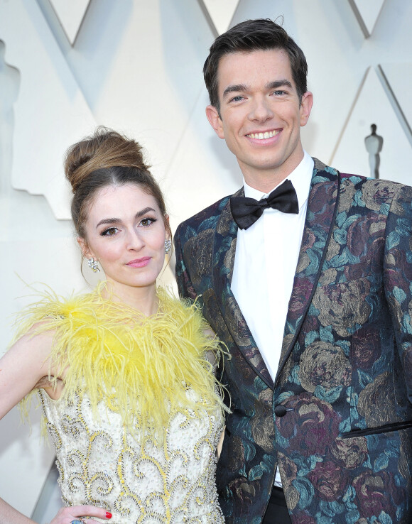 Anna Marie Tendler et son mari John Mulaney lors du photocall des arrivées de la 91ème cérémonie des Oscars 2019 au théâtre Dolby à Hollywood, Los Angeles, Californie, Etats-Unis, le 24 février 2019.