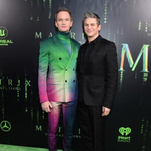 Neil Patrick Harris et David Burtka - Première de "The Matrix Resurrections" à San Francisco, le 18 décembre 2021. 
