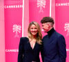 Virginie Efira et son compagnon Niels Schneider durant la seconde soirée du 4eme Canneseries au Palais des Festivals à Cannes, le 9 octobre 2021. © Bruno Bebert / Bestimage 