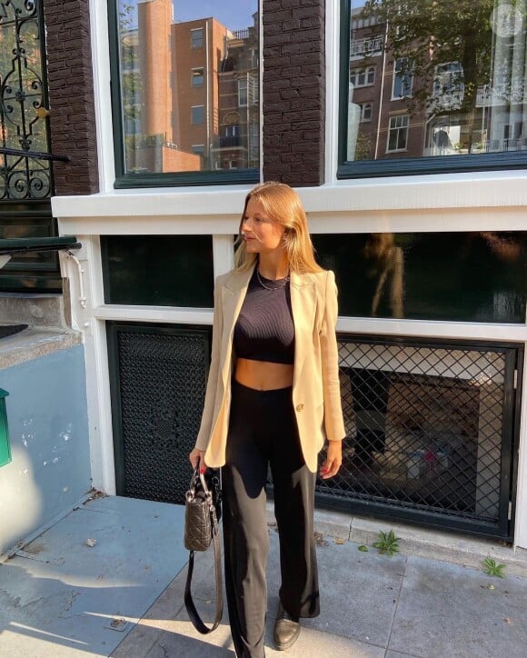 Lola Courbet, la fille de Julien Courbet, est divine sur Instagram.