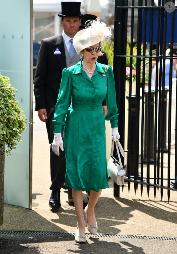 La princesse Anne assiste à la prestigieuse course hippique "Royal Ascot", le 16 juin 2021.