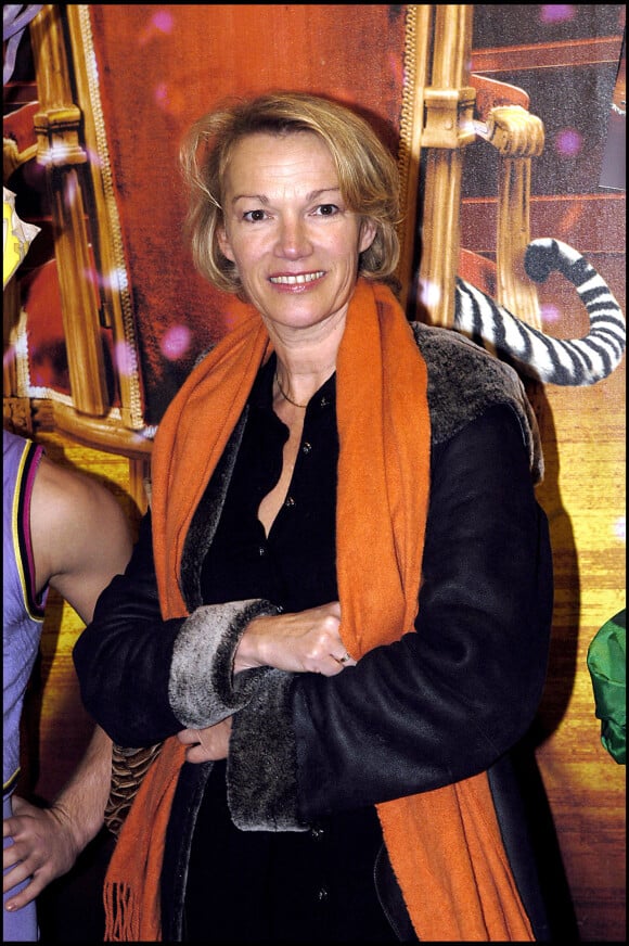 Archives - Brigitte Lahaie à une soirée spéciale cirque Gruss
