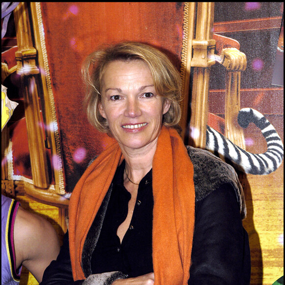 Archives - Brigitte Lahaie à une soirée spéciale cirque Gruss