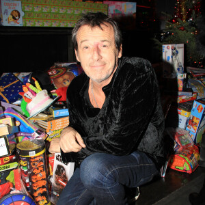 Semi-exclusif - Jean-Luc Reichmann - Soirée de Noël en faveur des enfants de l'hôpital Necker au VIP Room à Paris le 16 décembre 2019. © Philippe Baldini/Bestimage